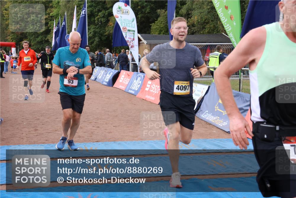 14.09.2025 - Airport Race Strokosch-Dieckow http://msf.ph/oto/8880269 14.09.2025 12:40:35 Ziel 93, 350, 738, 1178, 1285, 1443, 2130, 2137, 4097 meine-sportfotos.de