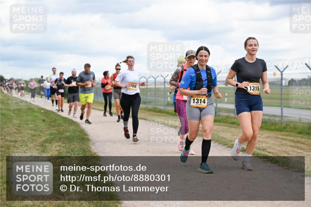 14.09.2025 - Airport Race Dr. Thomas Lammeyer http://msf.ph/oto/8880301 14.09.2025 12:30:32 Laufen 768, 1314, 1315 meine-sportfotos.de