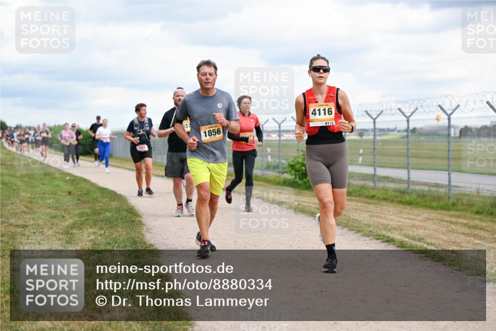 14.09.2025 - Airport Race Dr. Thomas Lammeyer http://msf.ph/oto/8880334 14.09.2025 12:30:35 Laufen 37, 1856, 4116, 4116 meine-sportfotos.de