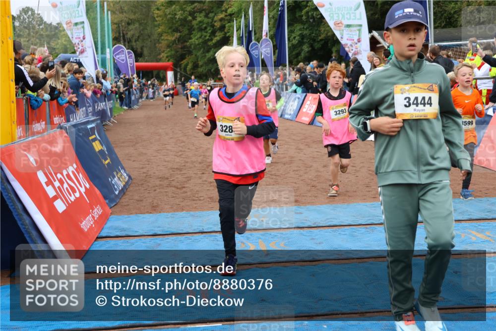 14.09.2025 - Airport Race Strokosch-Dieckow http://msf.ph/oto/8880376 14.09.2025 10:09:58 Ziel 3115, 3180, 3264, 3265, 3285, 3288, 3293, 3298, 3411, 3417, 3424, 3444, 3599 meine-sportfotos.de