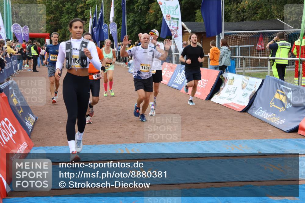 14.09.2025 - Airport Race Strokosch-Dieckow http://msf.ph/oto/8880381 14.09.2025 12:40:46 Ziel 282, 350, 668, 1105, 1124, 1539, 1599, 1602, 1793, 2030 meine-sportfotos.de