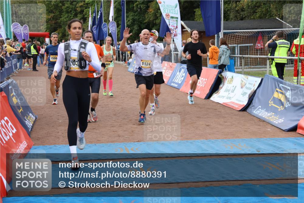 14.09.2025 - Airport Race Strokosch-Dieckow http://msf.ph/oto/8880391 14.09.2025 12:40:46 Ziel 282, 350, 668, 1105, 1124, 1539, 1599, 1602, 1793, 2030 meine-sportfotos.de