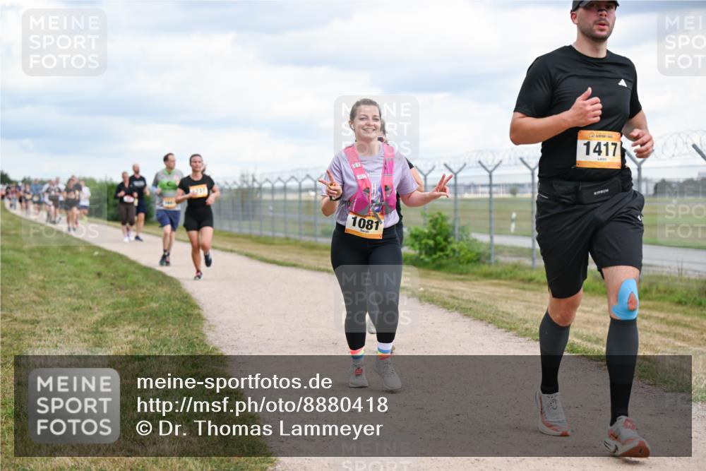 14.09.2025 - Airport Race Dr. Thomas Lammeyer http://msf.ph/oto/8880418 14.09.2025 12:30:45 Laufen 1081, 1417 meine-sportfotos.de
