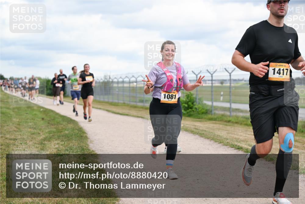 14.09.2025 - Airport Race Dr. Thomas Lammeyer http://msf.ph/oto/8880420 14.09.2025 12:30:46 Laufen 1417, 1081 meine-sportfotos.de