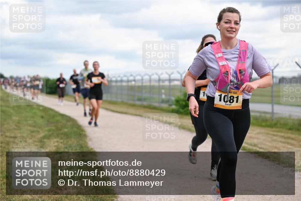 14.09.2025 - Airport Race Dr. Thomas Lammeyer http://msf.ph/oto/8880429 14.09.2025 12:30:47 Laufen 1, 1081 meine-sportfotos.de