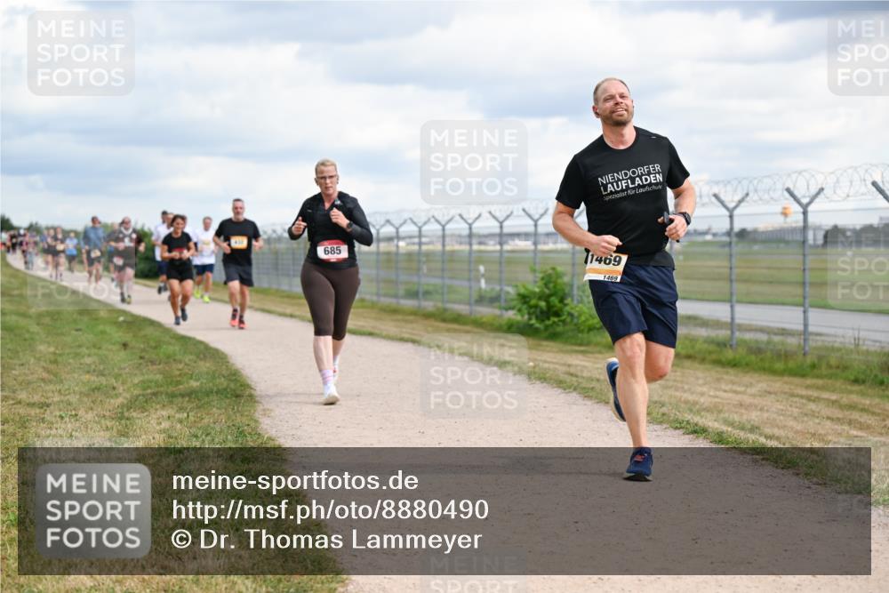 14.09.2025 - Airport Race Dr. Thomas Lammeyer http://msf.ph/oto/8880490 14.09.2025 12:30:53 Laufen 685, 11469, 1469 meine-sportfotos.de