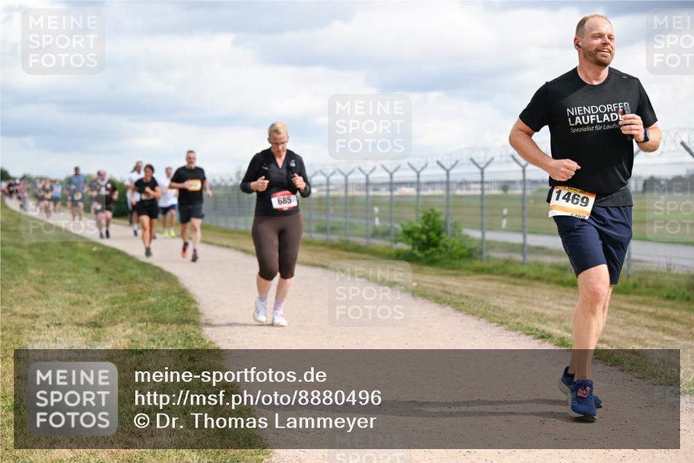 14.09.2025 - Airport Race Dr. Thomas Lammeyer http://msf.ph/oto/8880496 14.09.2025 12:30:54 Laufen 685, 1469, 1469 meine-sportfotos.de