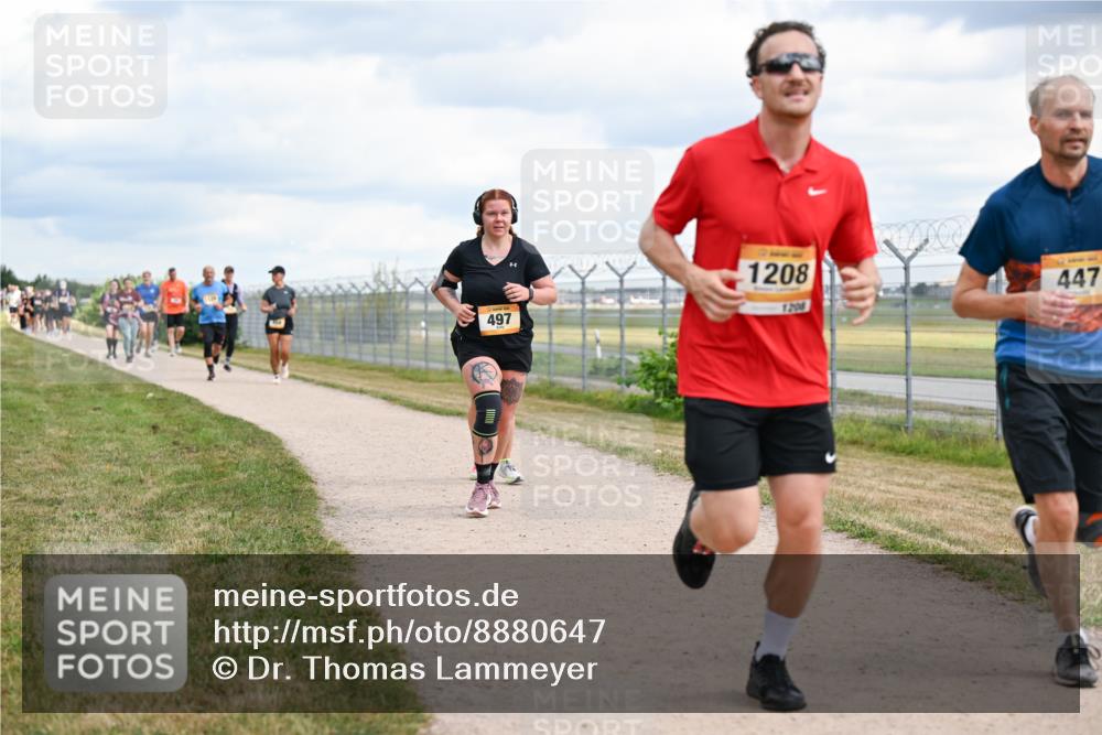 14.09.2025 - Airport Race Dr. Thomas Lammeyer http://msf.ph/oto/8880647 14.09.2025 12:31:10 Laufen 497, 1208, 1208, 447 meine-sportfotos.de