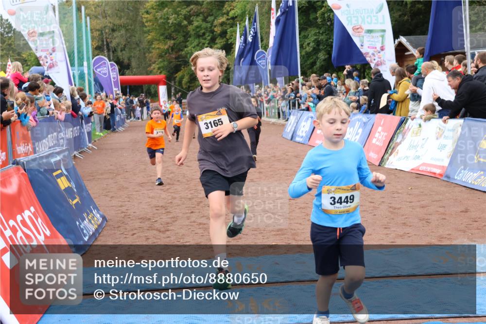 14.09.2025 - Airport Race Strokosch-Dieckow http://msf.ph/oto/8880650 14.09.2025 10:10:21 Ziel 3054, 3165, 3174, 3372, 3449, 3524, 3539, 3544, 3577, 3705 meine-sportfotos.de