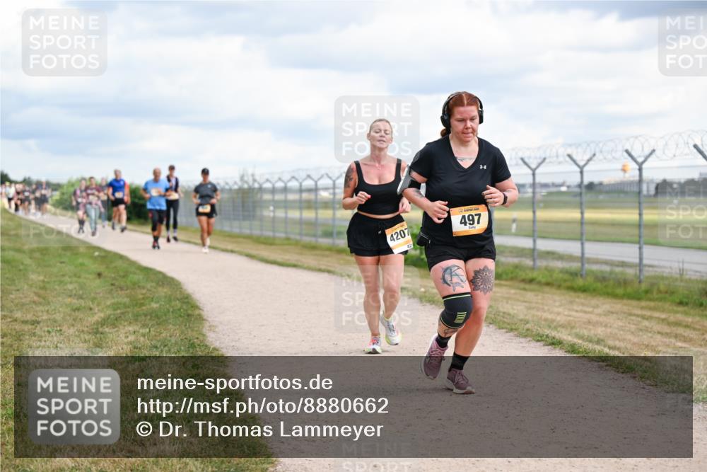 14.09.2025 - Airport Race Dr. Thomas Lammeyer http://msf.ph/oto/8880662 14.09.2025 12:31:12 Laufen 4207, 497 meine-sportfotos.de