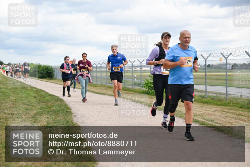 14.09.2025 - Airport Race Dr. Thomas Lammeyer http://msf.ph/oto/8880711 14.09.2025 12:31:21 Laufen 232, 1426, 1180, 4, 29 meine-sportfotos.de