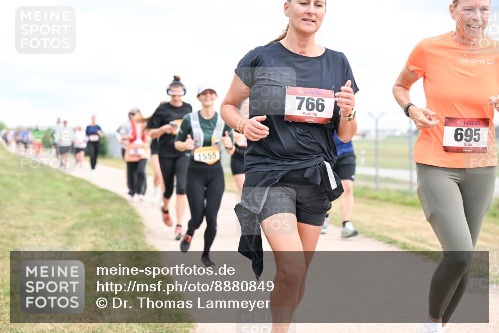 14.09.2025 - Airport Race Dr. Thomas Lammeyer http://msf.ph/oto/8880849 14.09.2025 12:31:40 Laufen 1555, 766, 695 meine-sportfotos.de