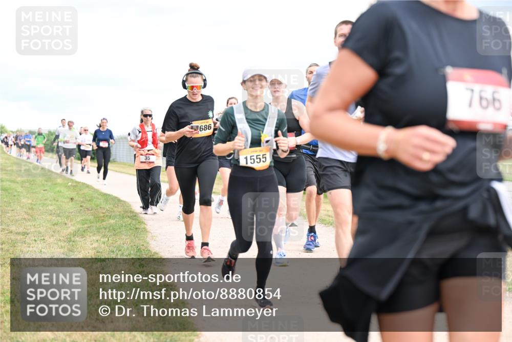 14.09.2025 - Airport Race Dr. Thomas Lammeyer http://msf.ph/oto/8880854 14.09.2025 12:31:41 Laufen 15, 35, 686, 1555, 766 meine-sportfotos.de