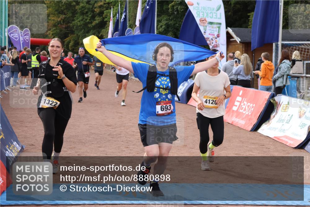 14.09.2025 - Airport Race Strokosch-Dieckow http://msf.ph/oto/8880898 14.09.2025 12:41:47 Ziel 75, 356, 693, 1207, 1310, 1322, 1945, 4120 meine-sportfotos.de