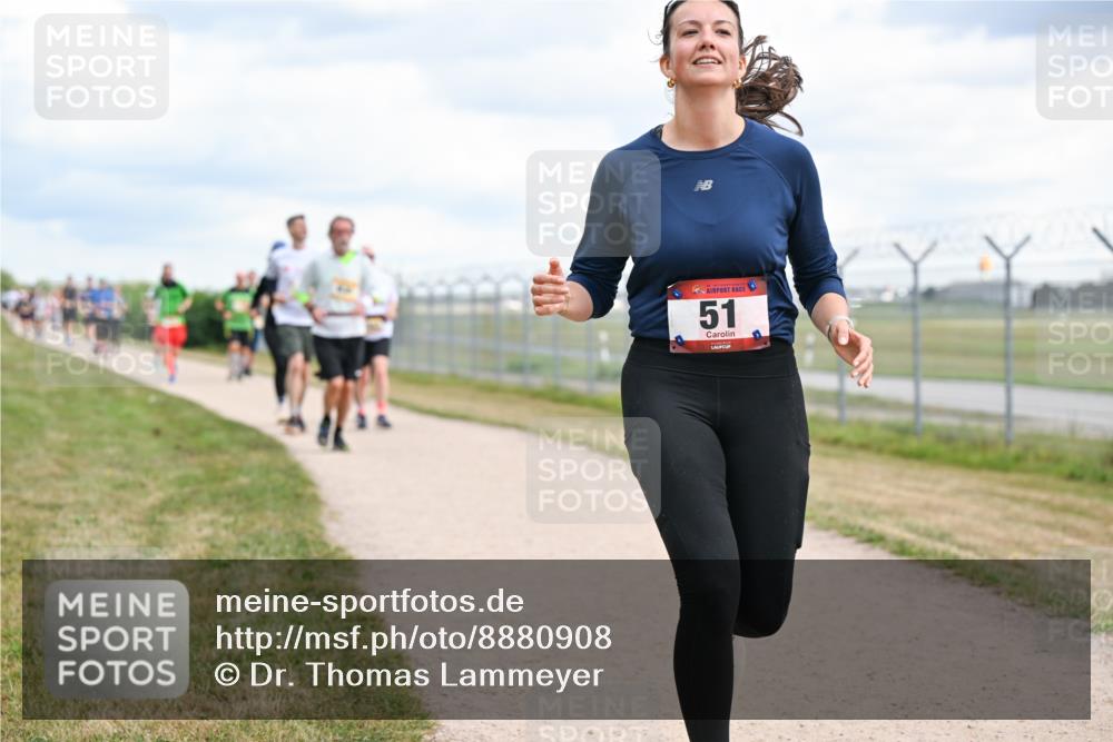 14.09.2025 - Airport Race Dr. Thomas Lammeyer http://msf.ph/oto/8880908 14.09.2025 12:31:48 Laufen 51 meine-sportfotos.de