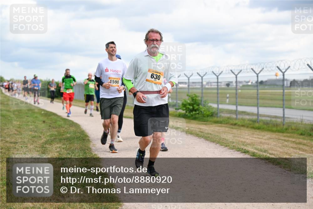 14.09.2025 - Airport Race Dr. Thomas Lammeyer http://msf.ph/oto/8880920 14.09.2025 12:31:51 Laufen 1590, 630 meine-sportfotos.de