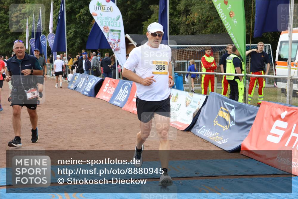 14.09.2025 - Airport Race Strokosch-Dieckow http://msf.ph/oto/8880945 14.09.2025 12:41:51 Ziel 75, 356, 693, 1207, 1310, 1322, 1477, 1945, 4120 meine-sportfotos.de