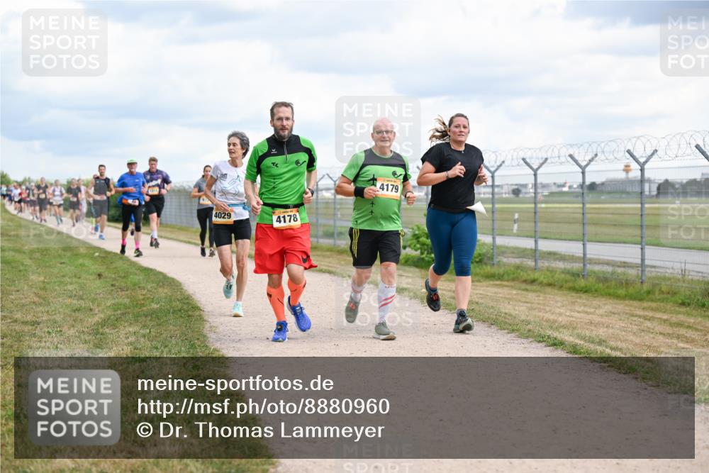 14.09.2025 - Airport Race Dr. Thomas Lammeyer http://msf.ph/oto/8880960 14.09.2025 12:31:57 Laufen 4029, 4178, 4179 meine-sportfotos.de