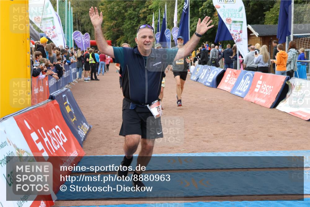 14.09.2025 - Airport Race Strokosch-Dieckow http://msf.ph/oto/8880963 14.09.2025 12:41:52 Ziel 75, 356, 1207, 1310, 1322, 1477, 1945, 4120 meine-sportfotos.de