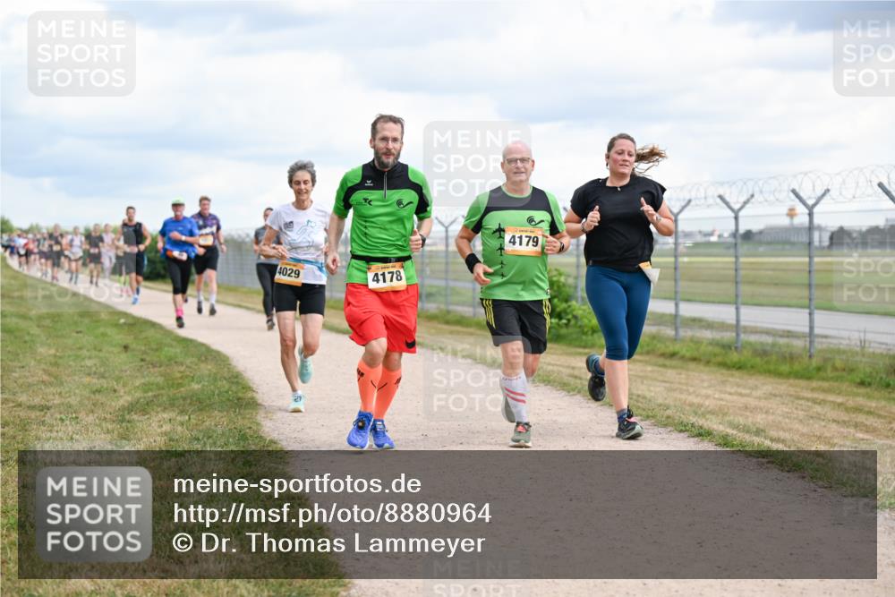 14.09.2025 - Airport Race Dr. Thomas Lammeyer http://msf.ph/oto/8880964 14.09.2025 12:31:57 Laufen 4029, 4178, 4179 meine-sportfotos.de