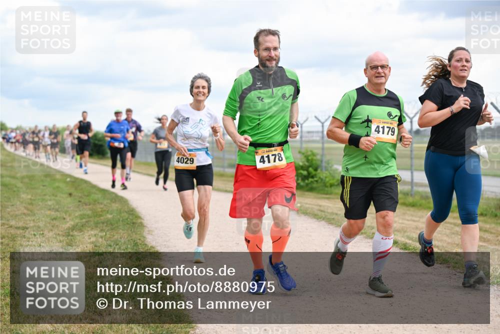 14.09.2025 - Airport Race Dr. Thomas Lammeyer http://msf.ph/oto/8880975 14.09.2025 12:31:58 Laufen 4029, 4178, 4179 meine-sportfotos.de
