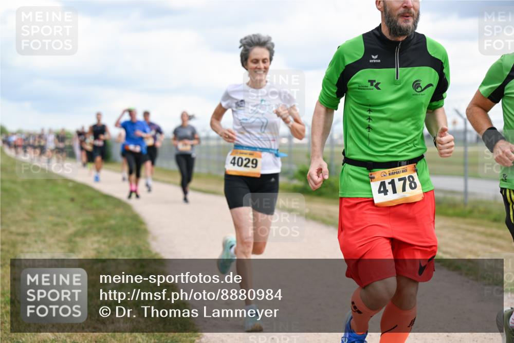 14.09.2025 - Airport Race Dr. Thomas Lammeyer http://msf.ph/oto/8880984 14.09.2025 12:31:59 Laufen 4029, 4178 meine-sportfotos.de