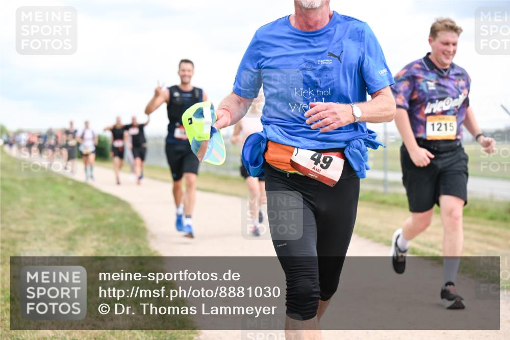 14.09.2025 - Airport Race Dr. Thomas Lammeyer http://msf.ph/oto/8881030 14.09.2025 12:32:05 Laufen 33, 49, 1215 meine-sportfotos.de