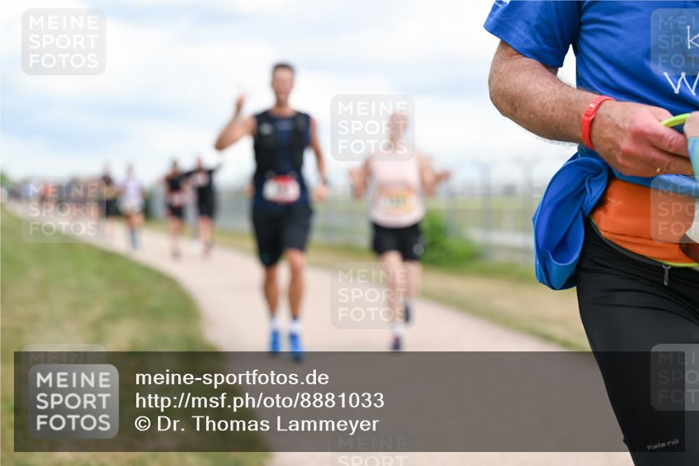 14.09.2025 - Airport Race Dr. Thomas Lammeyer http://msf.ph/oto/8881033 14.09.2025 12:32:06 Laufen  meine-sportfotos.de
