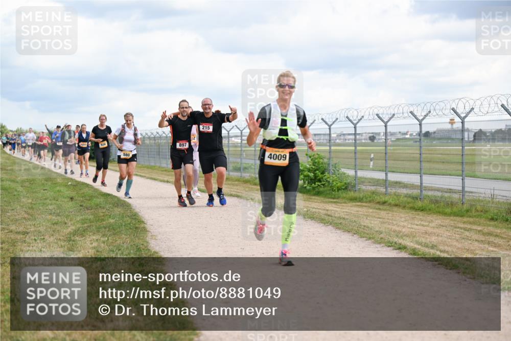 14.09.2025 - Airport Race Dr. Thomas Lammeyer http://msf.ph/oto/8881049 14.09.2025 12:32:09 Laufen 4204, 936, 580, 897, 215, 4009 meine-sportfotos.de