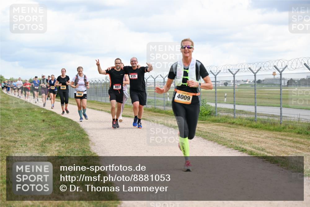 14.09.2025 - Airport Race Dr. Thomas Lammeyer http://msf.ph/oto/8881053 14.09.2025 12:32:09 Laufen 4204, 936, 580, 897, 215, 4009 meine-sportfotos.de