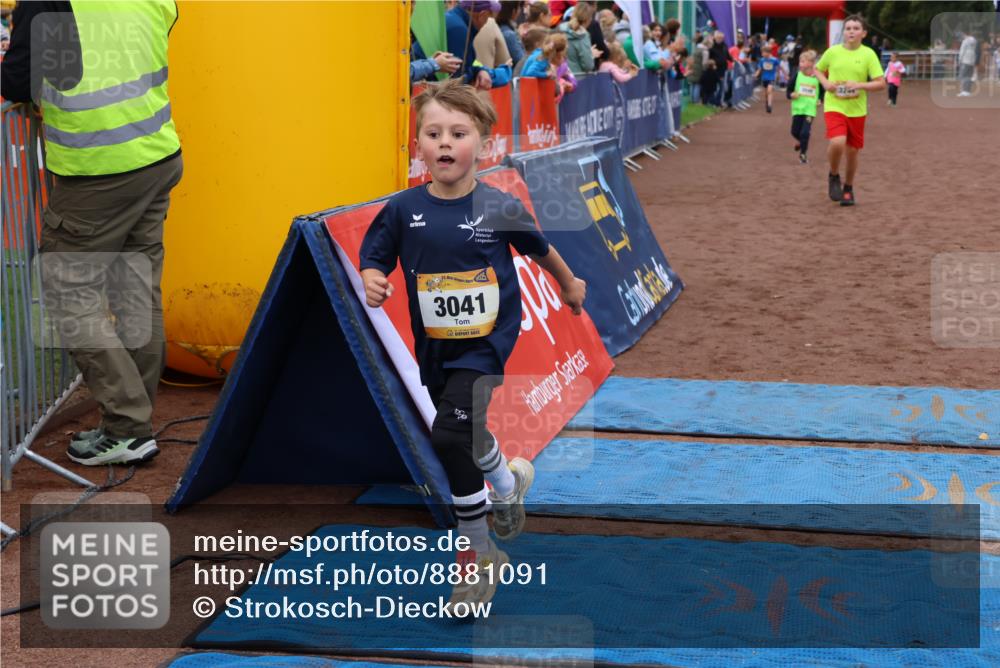 14.09.2025 - Airport Race Strokosch-Dieckow http://msf.ph/oto/8881091 14.09.2025 10:11:14 Ziel 3041, 3171, 3244, 3549 meine-sportfotos.de