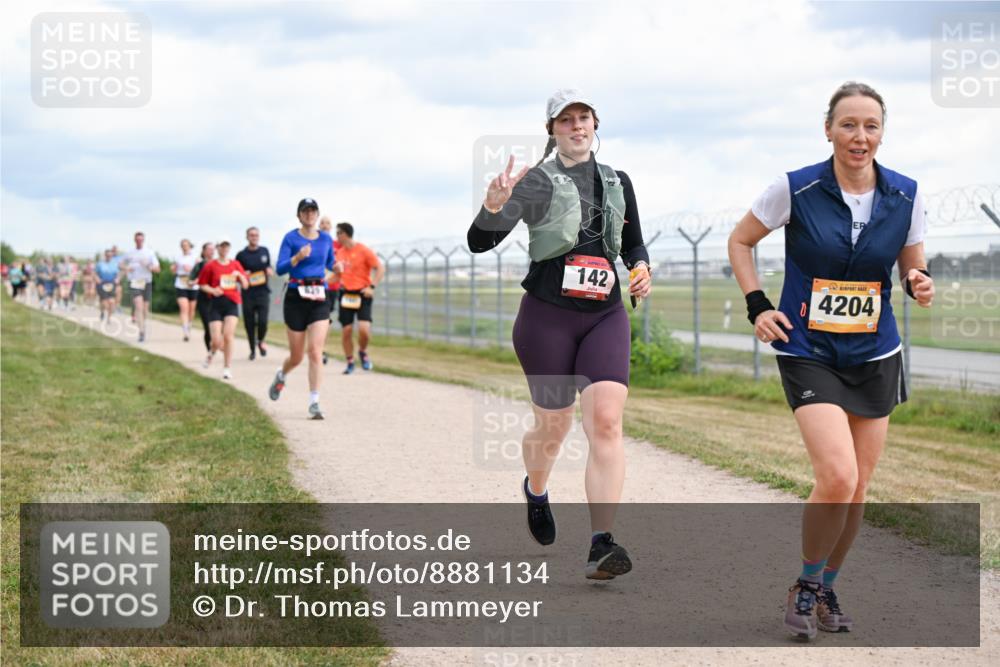 14.09.2025 - Airport Race Dr. Thomas Lammeyer http://msf.ph/oto/8881134 14.09.2025 12:32:18 Laufen 142, 4204 meine-sportfotos.de