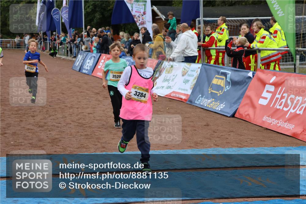 14.09.2025 - Airport Race Strokosch-Dieckow http://msf.ph/oto/8881135 14.09.2025 10:11:28 Ziel 3266, 3284, 3367, 3399, 3520 meine-sportfotos.de