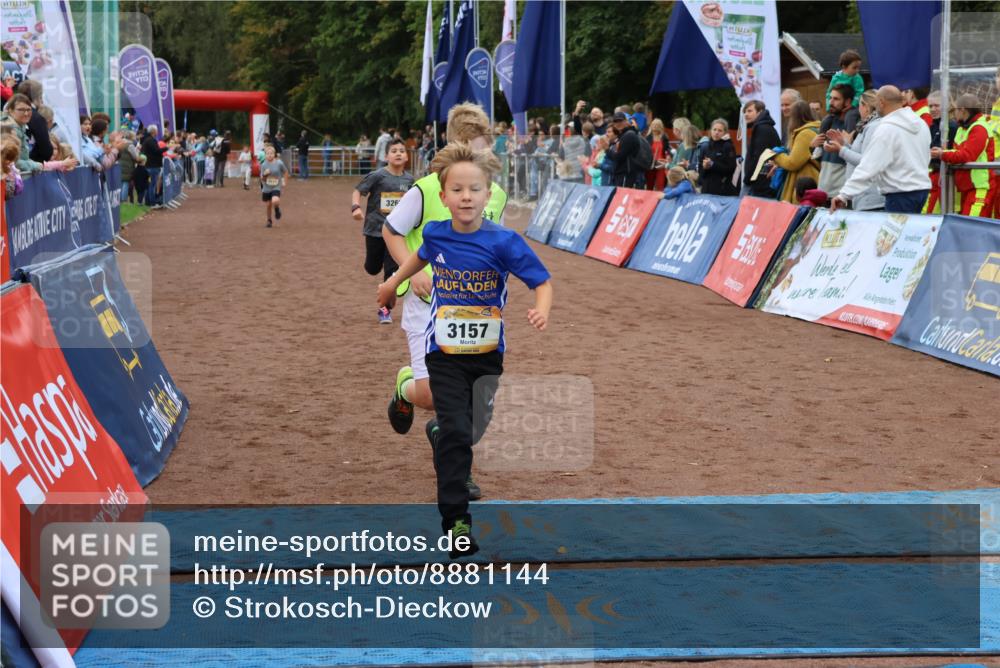 14.09.2025 - Airport Race Strokosch-Dieckow http://msf.ph/oto/8881144 14.09.2025 10:11:31 Ziel 3266, 3284, 3399, 3520 meine-sportfotos.de