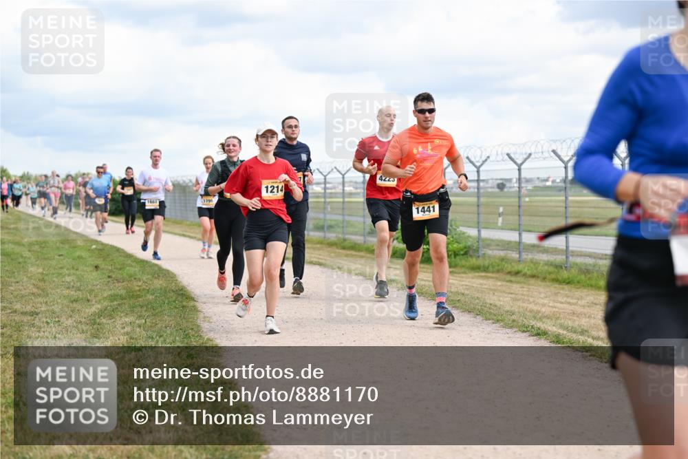 14.09.2025 - Airport Race Dr. Thomas Lammeyer http://msf.ph/oto/8881170 14.09.2025 12:32:23 Laufen 1796, 1688, 1214, 4225, 1441 meine-sportfotos.de