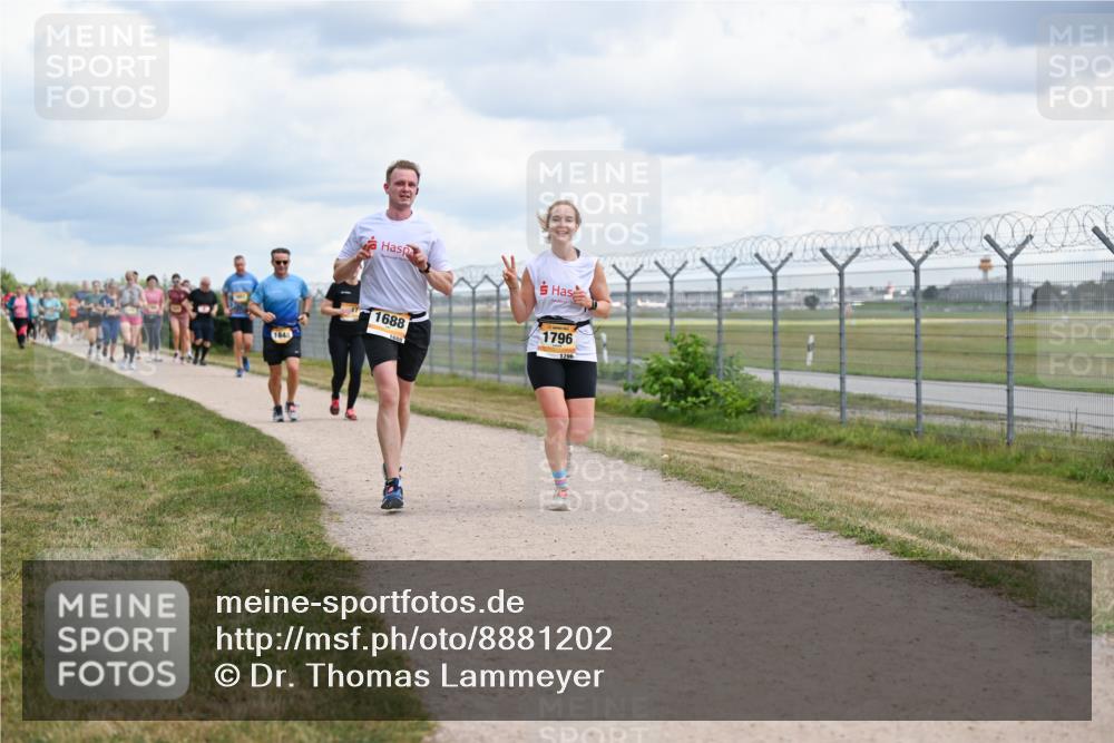 14.09.2025 - Airport Race Dr. Thomas Lammeyer http://msf.ph/oto/8881202 14.09.2025 12:32:27 Laufen 1848, 1688, 1688, 1796 meine-sportfotos.de