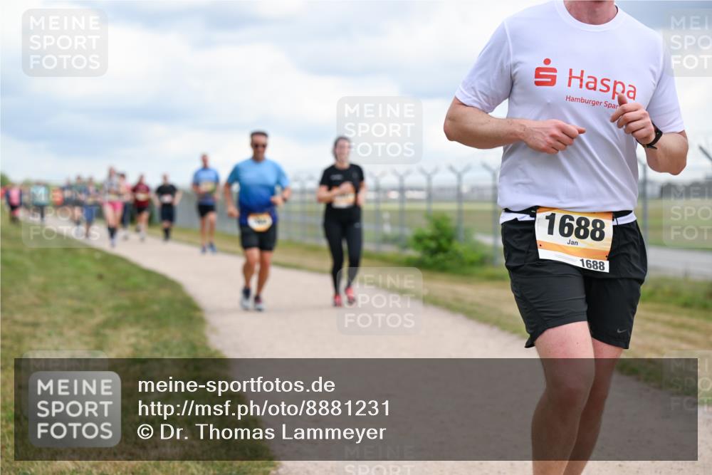 14.09.2025 - Airport Race Dr. Thomas Lammeyer http://msf.ph/oto/8881231 14.09.2025 12:32:30 Laufen 1688, 1688 meine-sportfotos.de