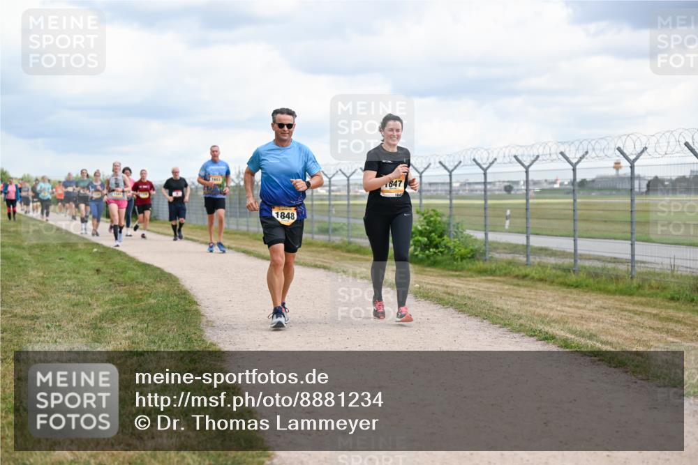 14.09.2025 - Airport Race Dr. Thomas Lammeyer http://msf.ph/oto/8881234 14.09.2025 12:32:31 Laufen 1848, 1847, 1847 meine-sportfotos.de