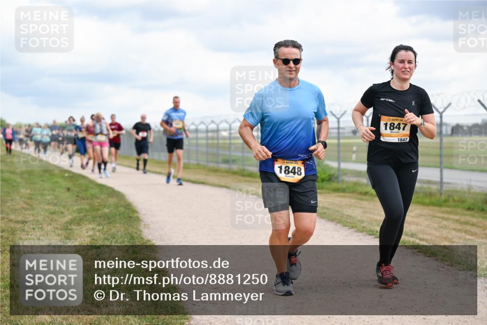 14.09.2025 - Airport Race Dr. Thomas Lammeyer http://msf.ph/oto/8881250 14.09.2025 12:32:32 Laufen 1848, 1847, 1847 meine-sportfotos.de