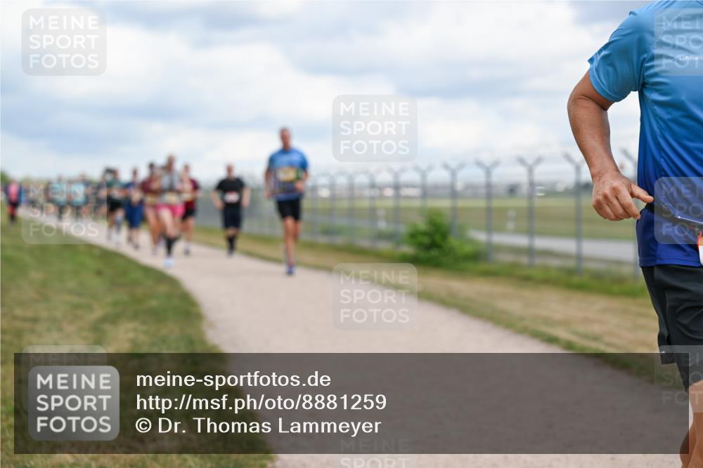 14.09.2025 - Airport Race Dr. Thomas Lammeyer http://msf.ph/oto/8881259 14.09.2025 12:32:33 Laufen  meine-sportfotos.de