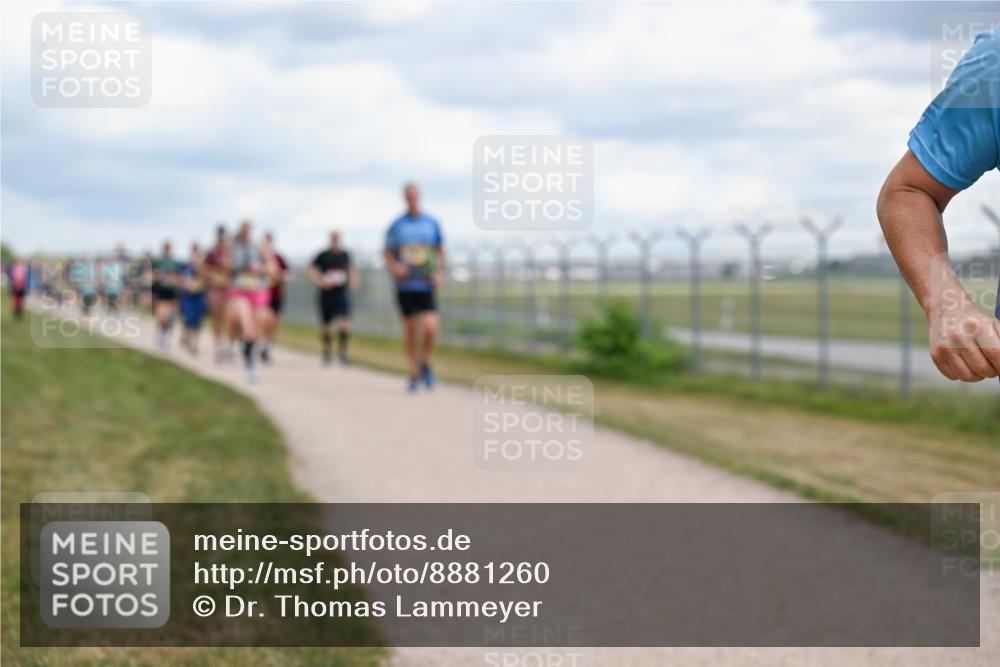 14.09.2025 - Airport Race Dr. Thomas Lammeyer http://msf.ph/oto/8881260 14.09.2025 12:32:34 Laufen  meine-sportfotos.de