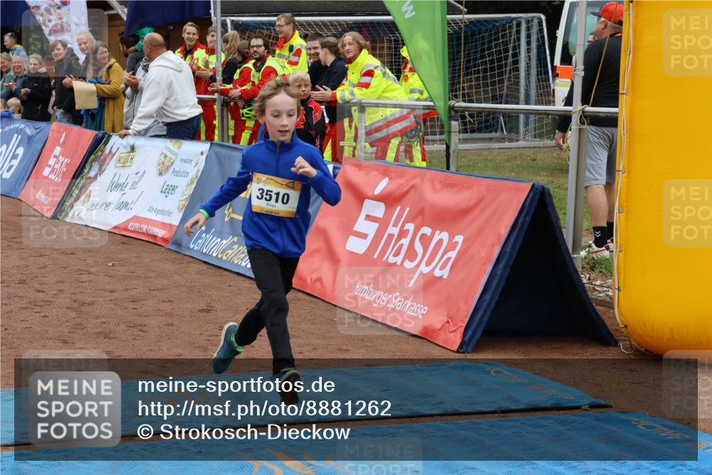 14.09.2025 - Airport Race Strokosch-Dieckow http://msf.ph/oto/8881262 14.09.2025 10:12:16 Ziel 3309, 3510 meine-sportfotos.de