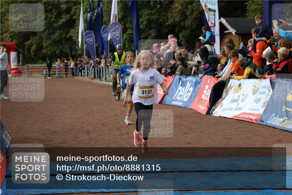 14.09.2025 - Airport Race Strokosch-Dieckow http://msf.ph/oto/8881315 14.09.2025 10:27:17 Ziel 3009, 3014, 3024, 3137, 3232 meine-sportfotos.de