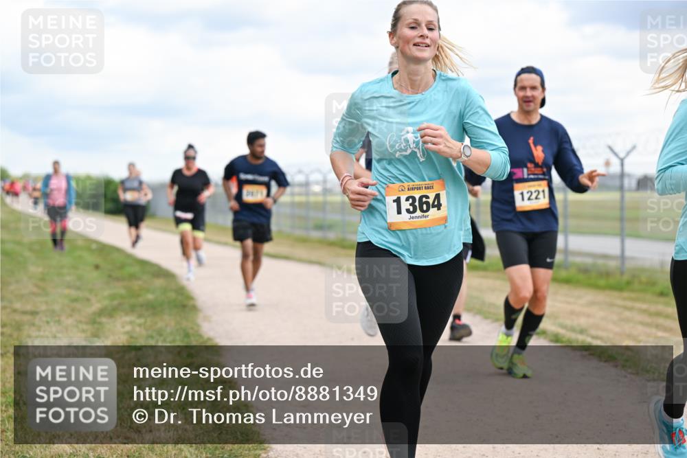 14.09.2025 - Airport Race Dr. Thomas Lammeyer http://msf.ph/oto/8881349 14.09.2025 12:32:49 Laufen 1364, 1221 meine-sportfotos.de