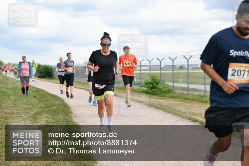 14.09.2025 - Airport Race Dr. Thomas Lammeyer http://msf.ph/oto/8881374 14.09.2025 12:32:52 Laufen 4219, 2071 meine-sportfotos.de