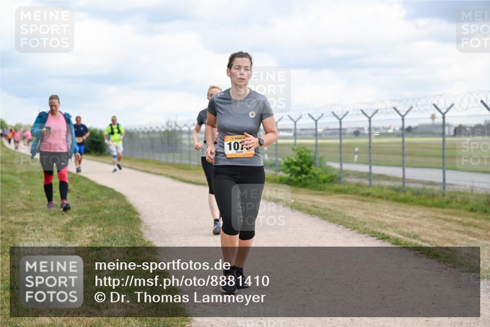 14.09.2025 - Airport Race Dr. Thomas Lammeyer http://msf.ph/oto/8881410 14.09.2025 12:32:56 Laufen 10 meine-sportfotos.de