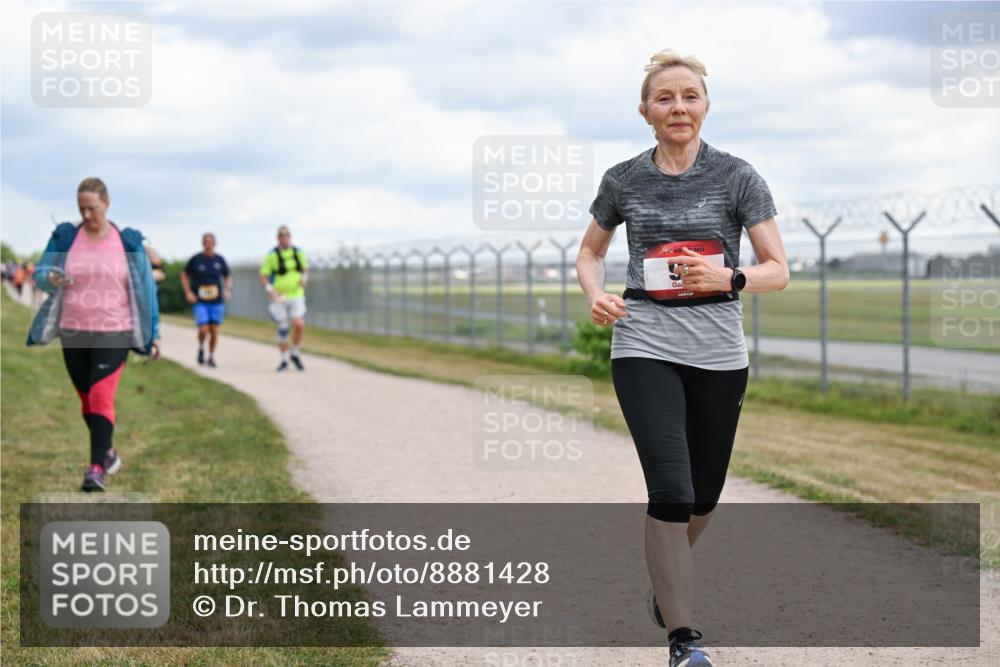 14.09.2025 - Airport Race Dr. Thomas Lammeyer http://msf.ph/oto/8881428 14.09.2025 12:32:58 Laufen  meine-sportfotos.de