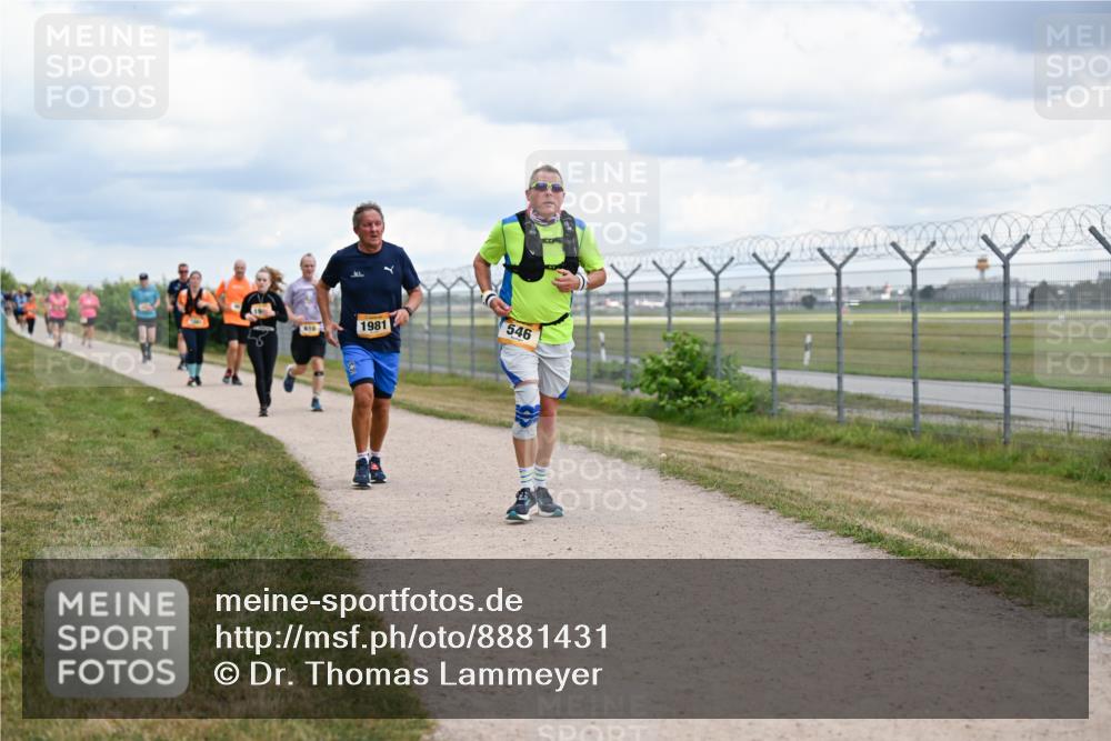 14.09.2025 - Airport Race Dr. Thomas Lammeyer http://msf.ph/oto/8881431 14.09.2025 12:33:03 Laufen 1981, 610, 546 meine-sportfotos.de