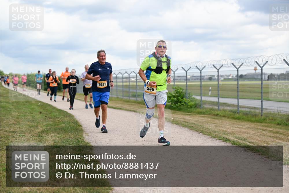 14.09.2025 - Airport Race Dr. Thomas Lammeyer http://msf.ph/oto/8881437 14.09.2025 12:33:04 Laufen 610, 1981, 546 meine-sportfotos.de