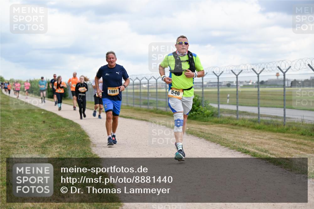 14.09.2025 - Airport Race Dr. Thomas Lammeyer http://msf.ph/oto/8881440 14.09.2025 12:33:04 Laufen 1981, 546 meine-sportfotos.de